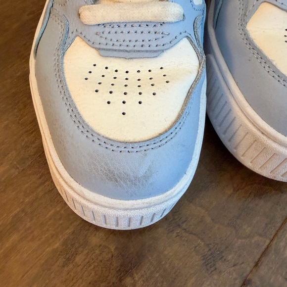 Puma Women's Sneakers in Cream and Light Blue - Picture 2 of 7